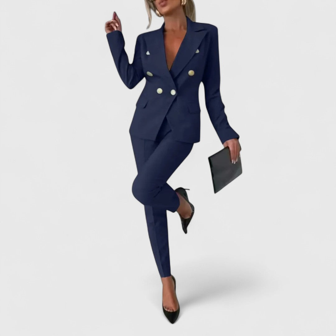 Areti Elegant Suit For Professional Timeless Style