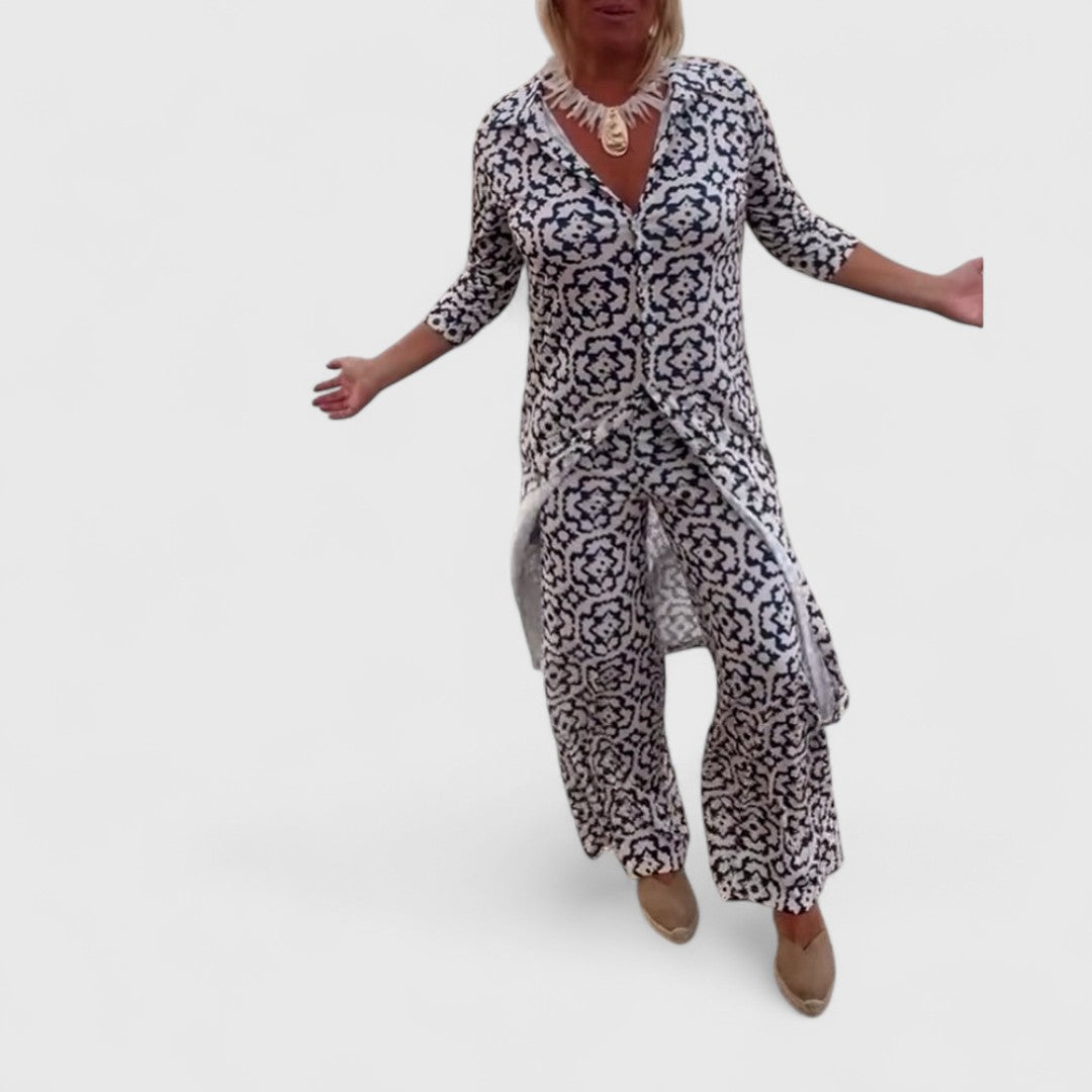 Carmela Vintage Set With Distinctive Prints And Buttons