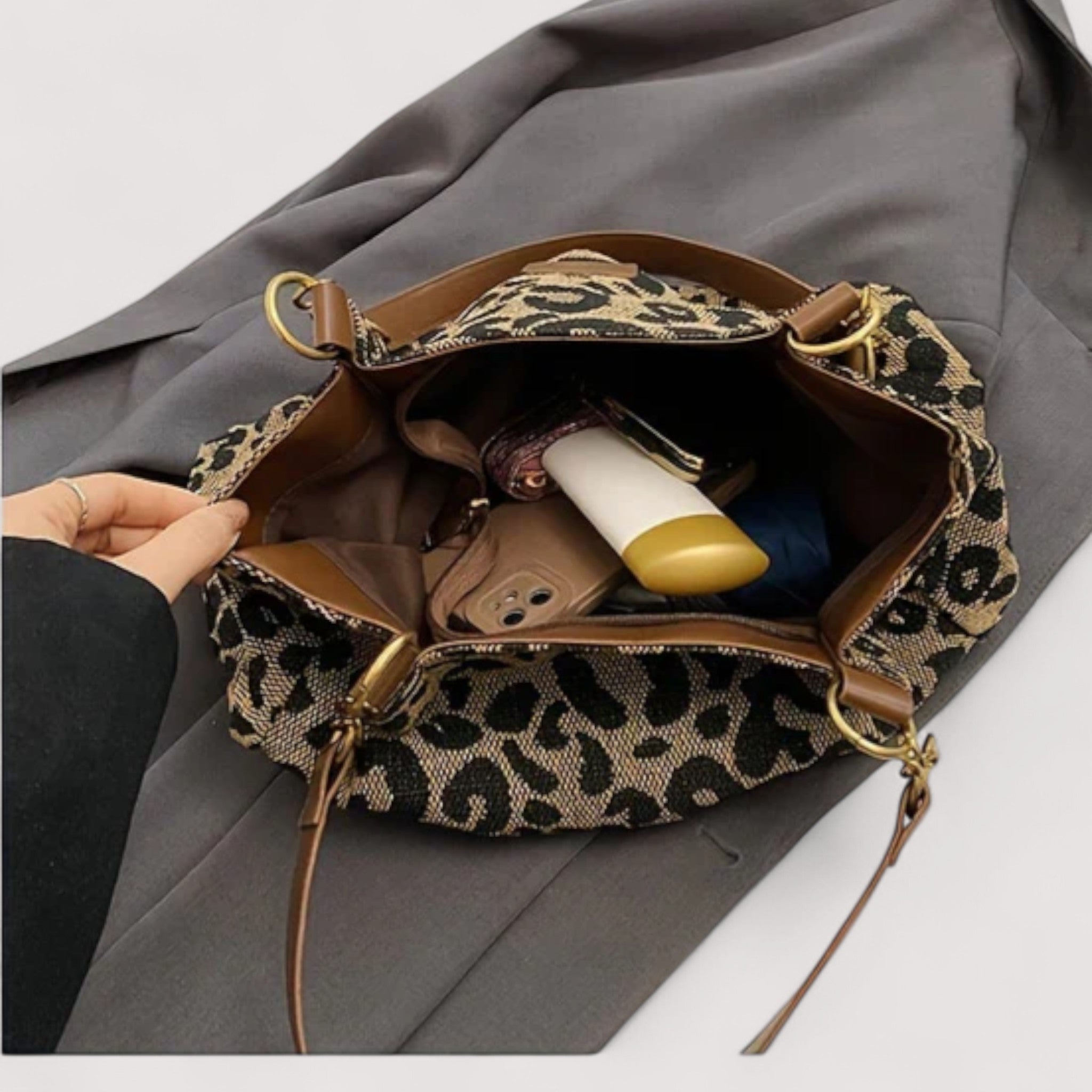 Theophano Elegant Leopard Print Canvas Shoulder Bag