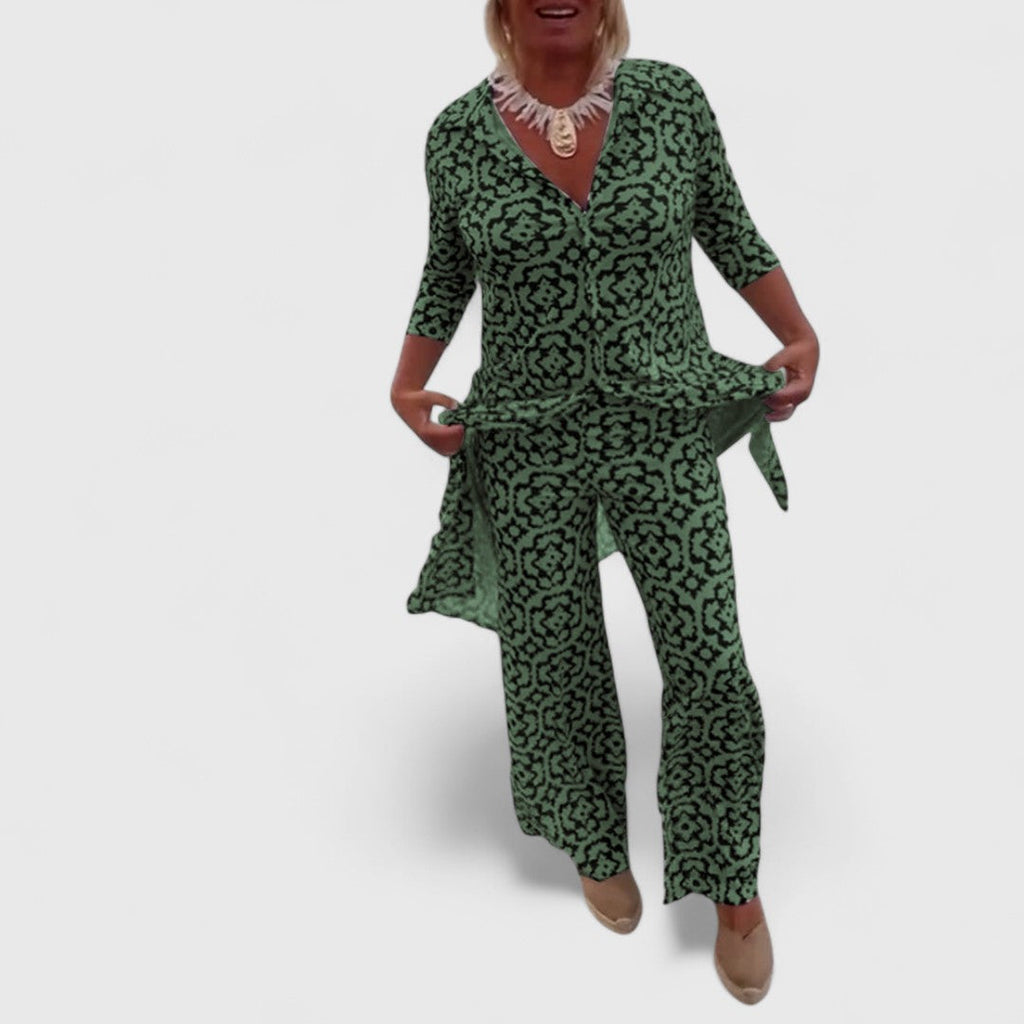 Carmela Vintage Set With Distinctive Prints And Buttons