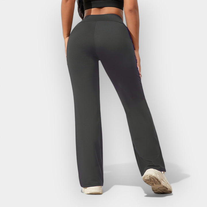 Elasticated Trousers For Everyday Comfort And Perfect Fit