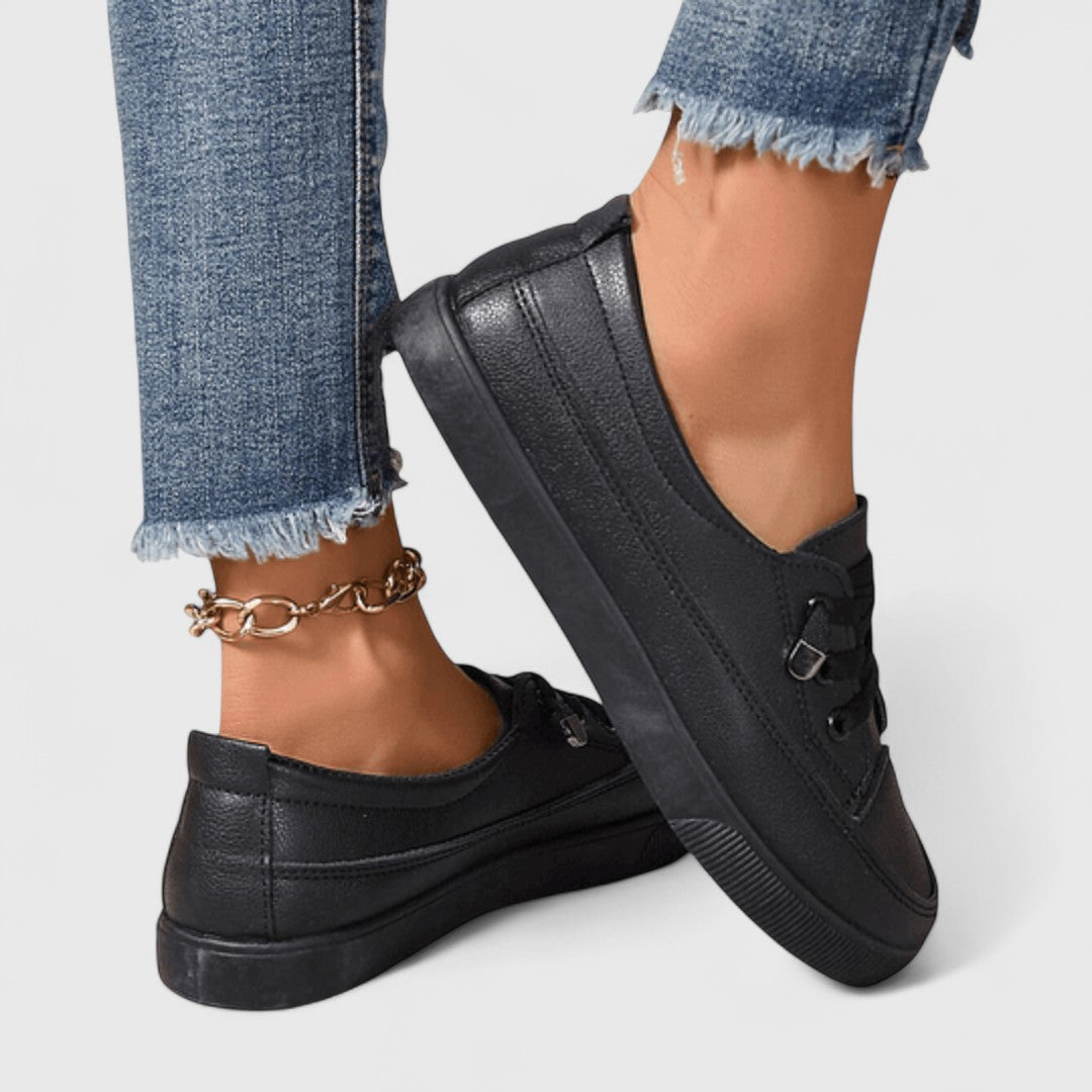 Strategoula Elegant Modern Orthopaedic Shoes For Comfort