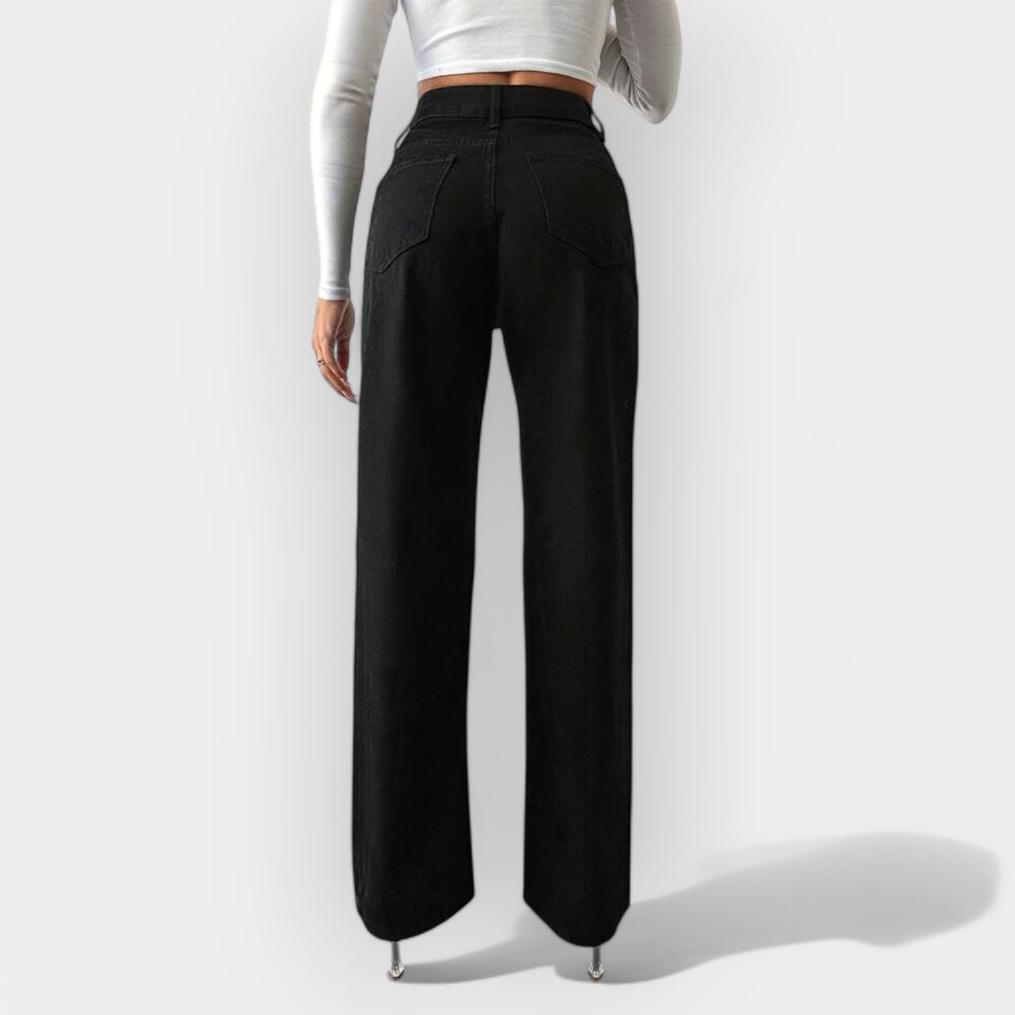 High Waisted Jeans With Wide Leg For A Modern Silhouette