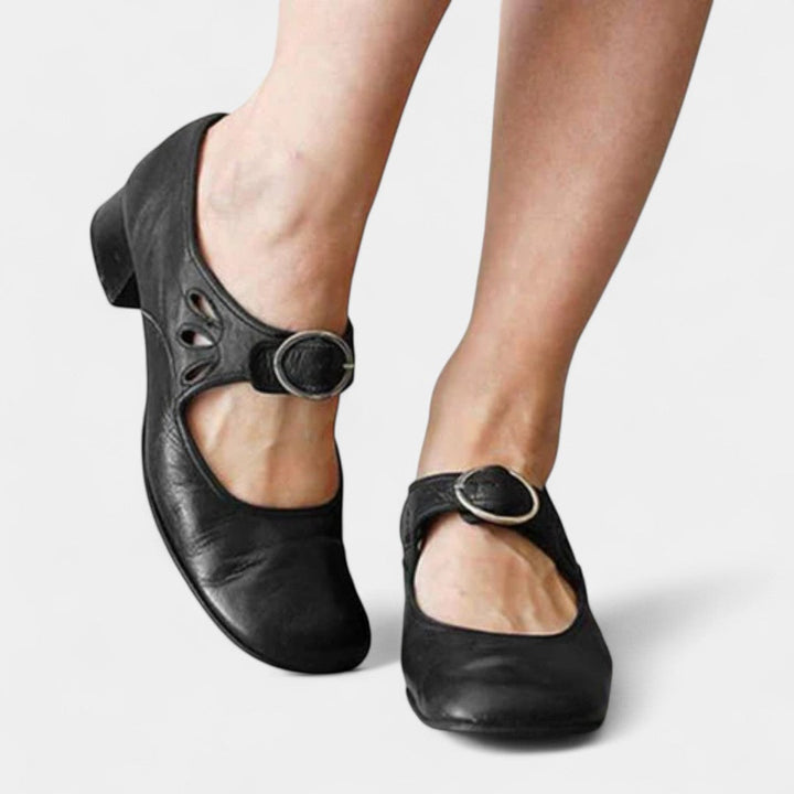 Georgia Leather Comfort Shoes with Soft Lining and Wide Fit
