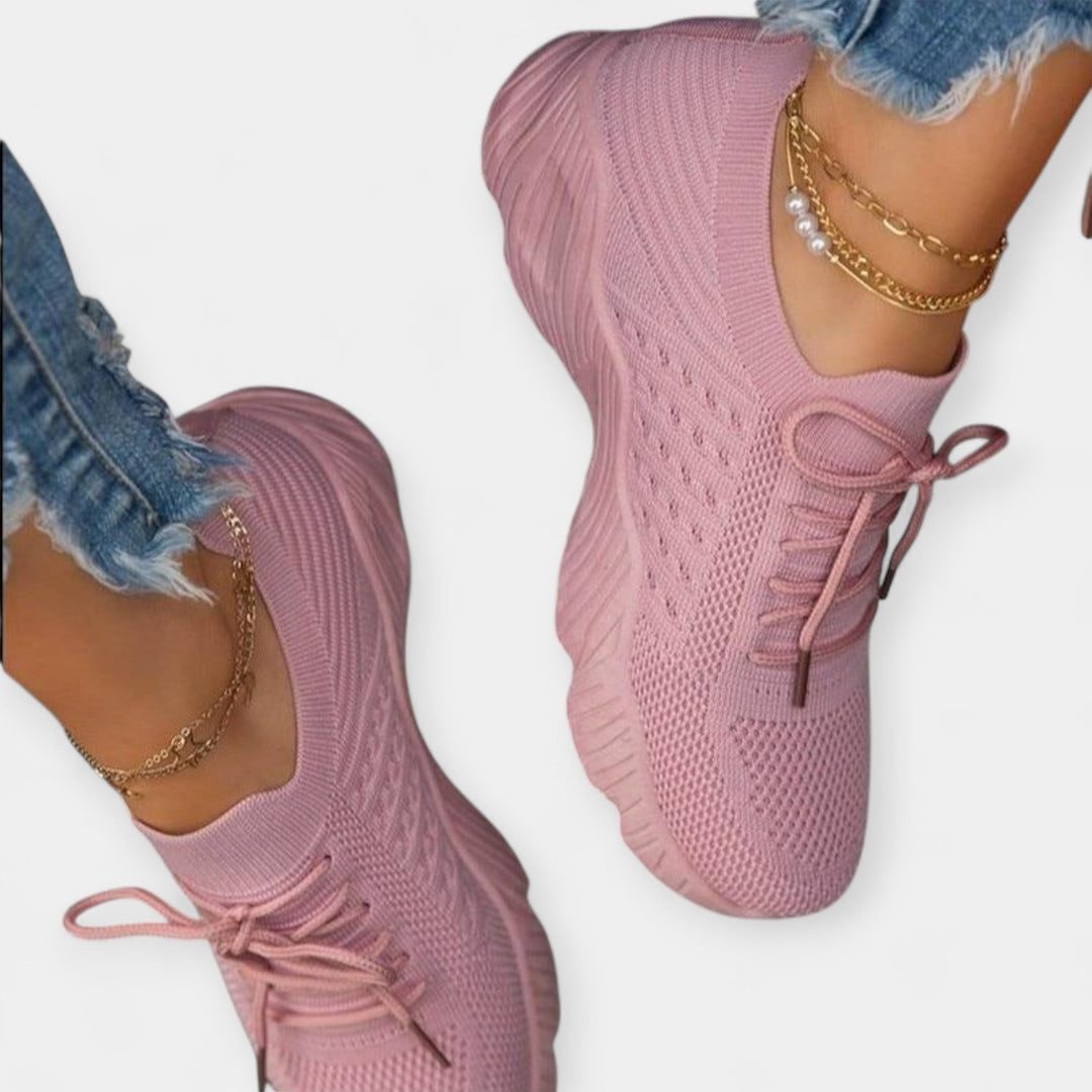 Ultra Light Sneakers With Sporty Comfort And Breathable