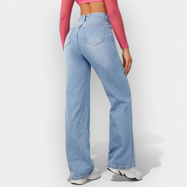 Timeless Straight Leg Jeans Classic Fit Denim Essential