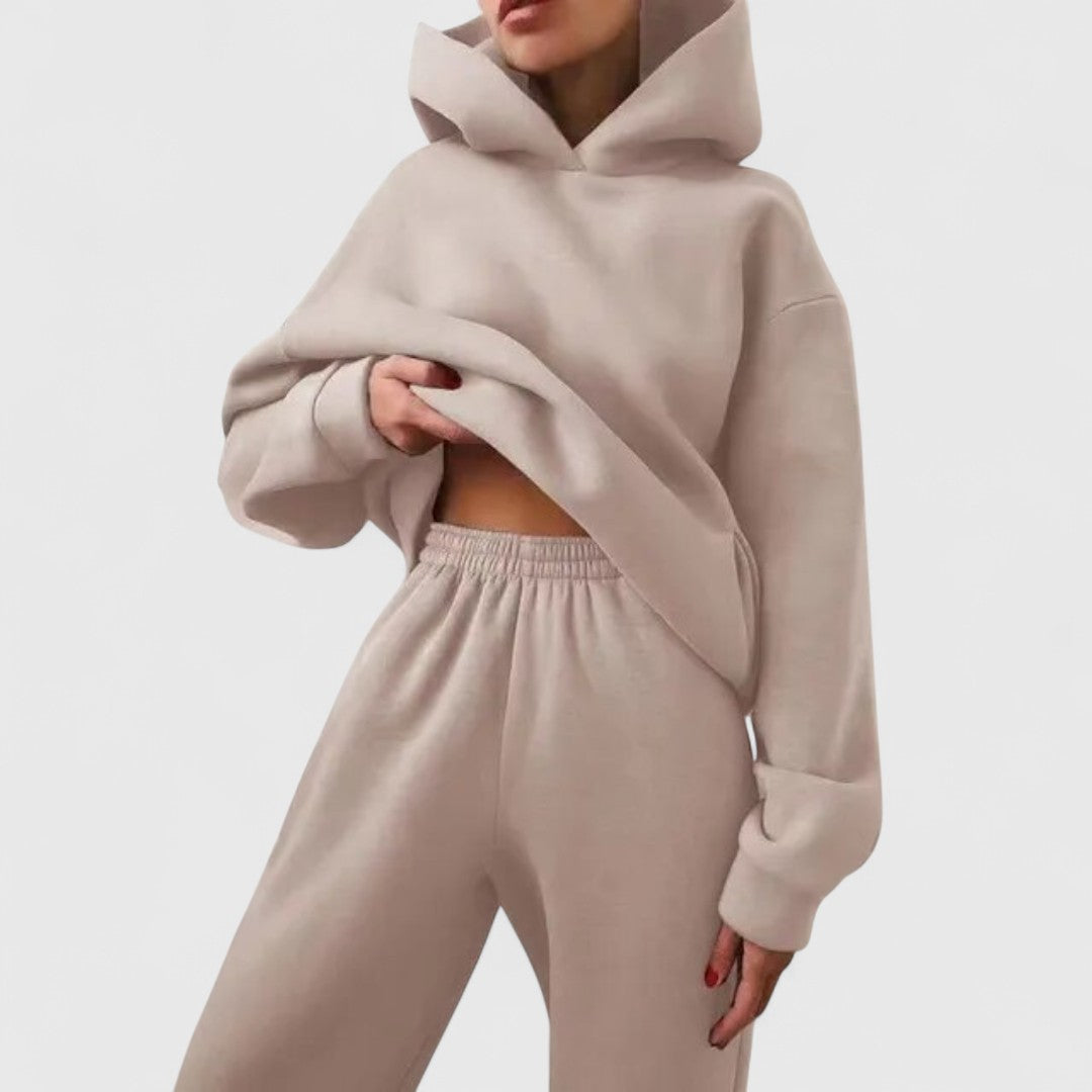 Aphrodite Cozy Hoodie Set With Trousers For Daily Comfort