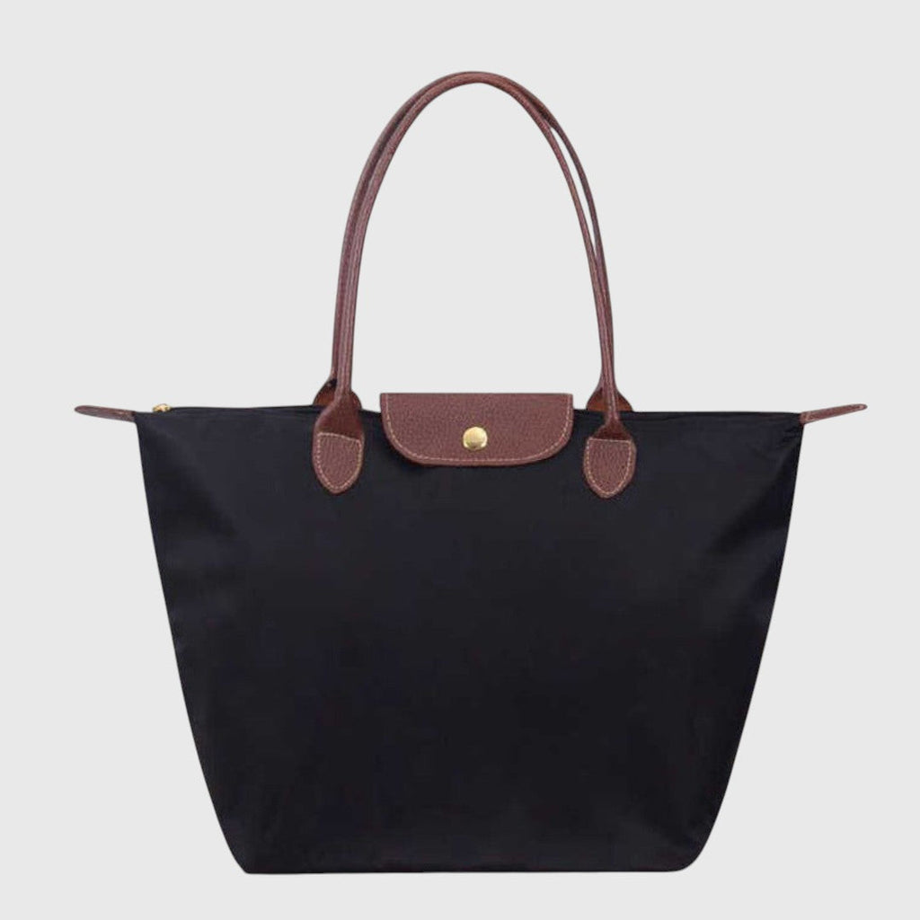 Maria Elegant Waterproof Handbag With Zip Closure Everyday