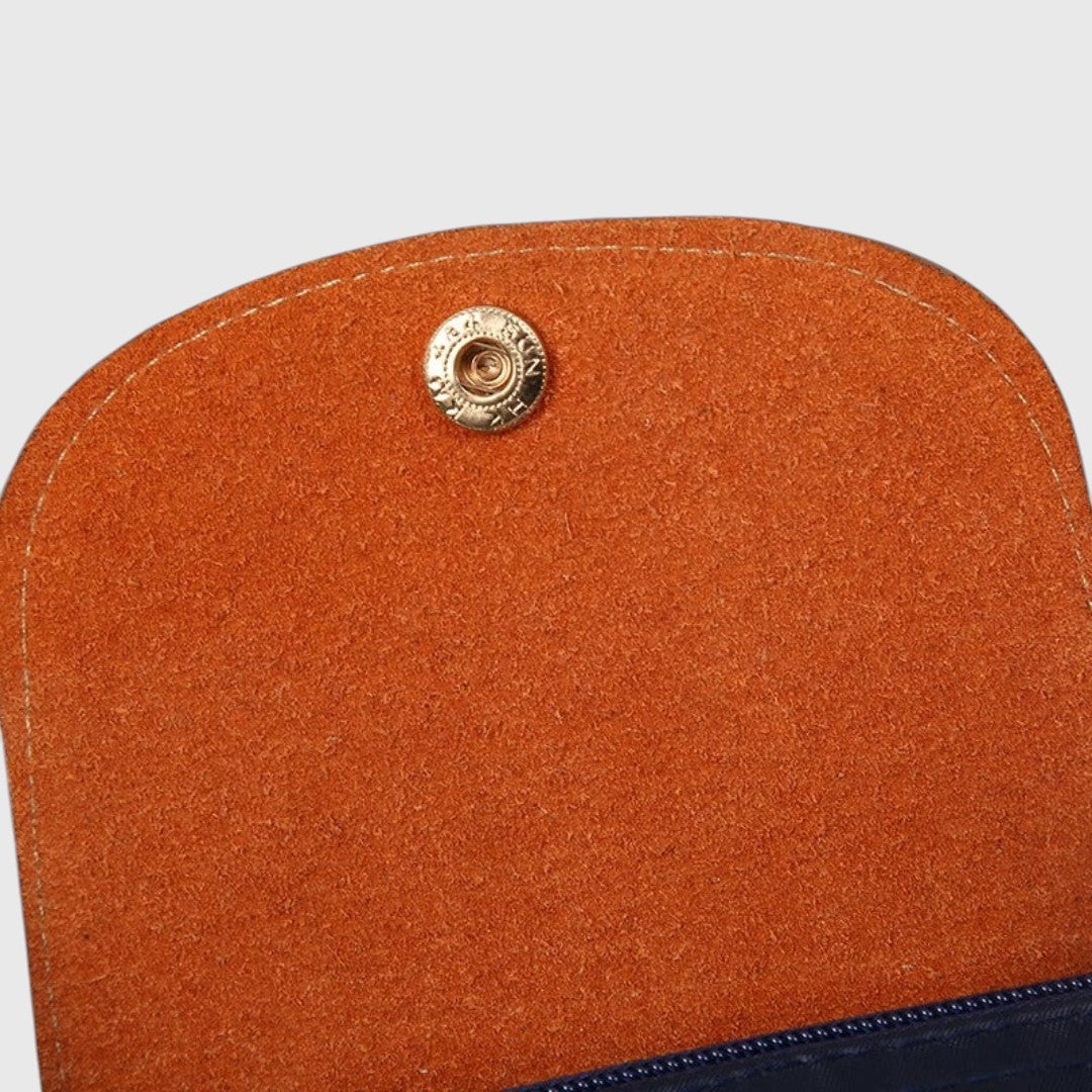 Maria Elegant Waterproof Handbag With Zip Closure Everyday