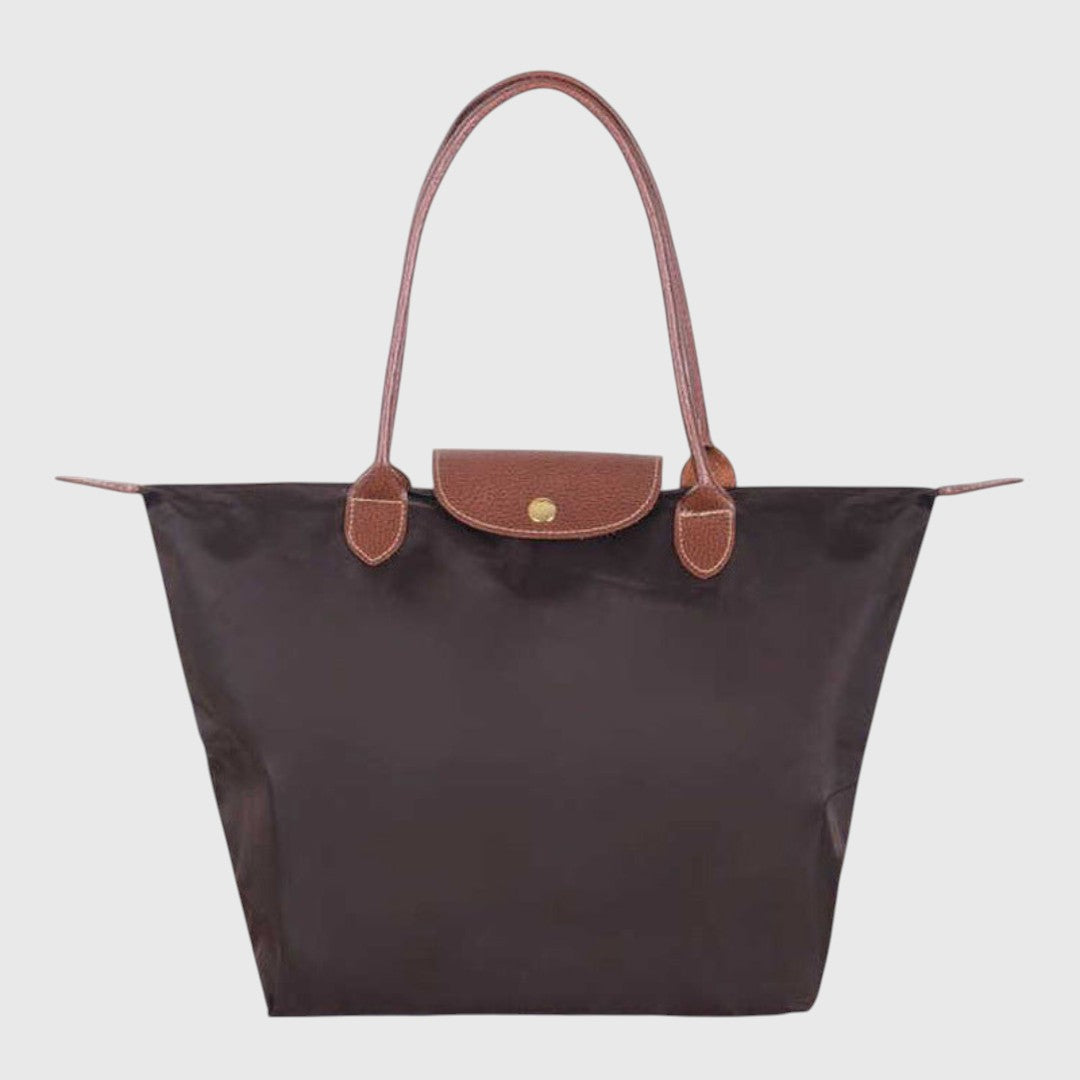 Maria Elegant Waterproof Handbag With Zip Closure Everyday