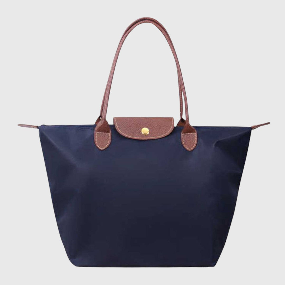 Maria Elegant Waterproof Handbag With Zip Closure Everyday