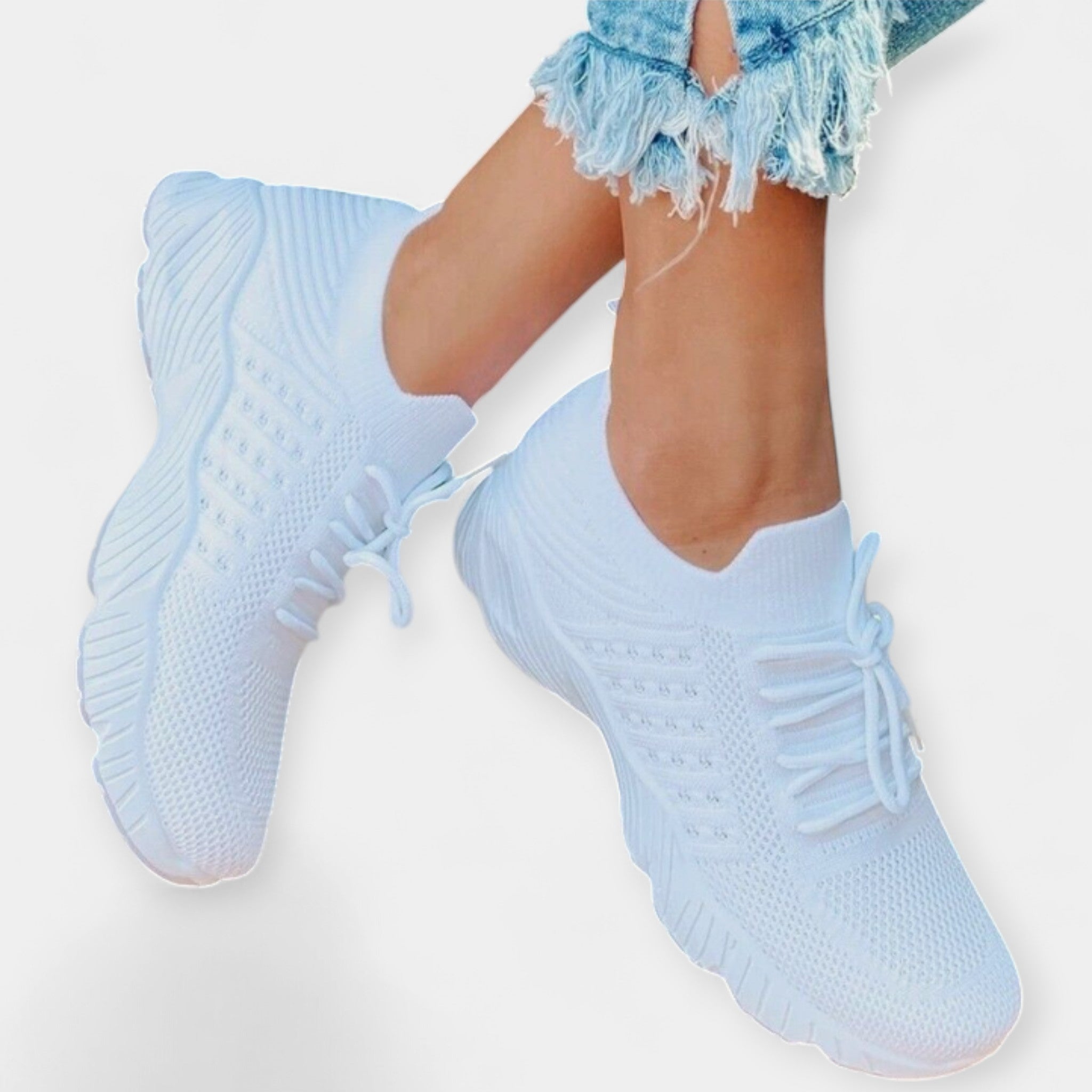 Ultra Light Sneakers With Sporty Comfort And Breathable