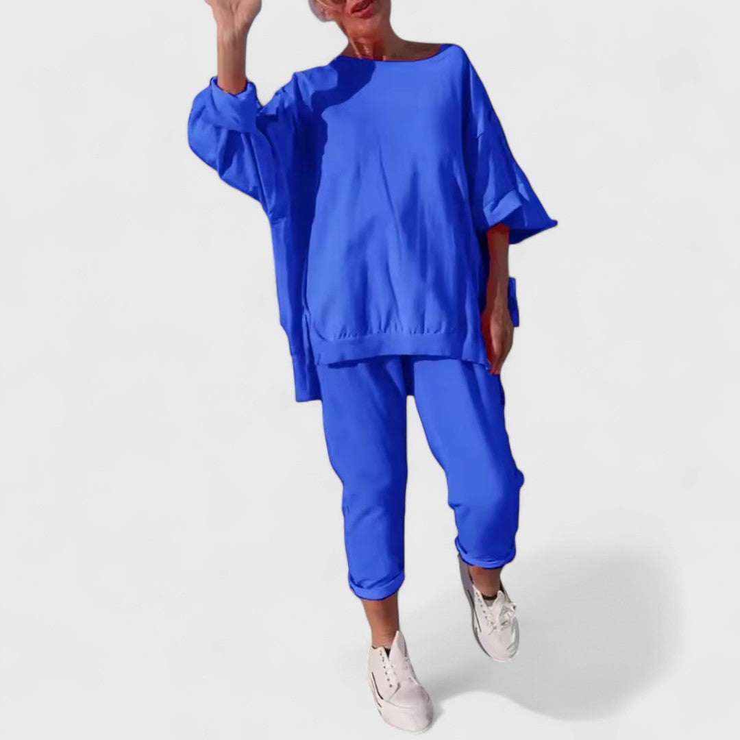 Daphne Lounge Set With Blouse And Comfortable Trousers