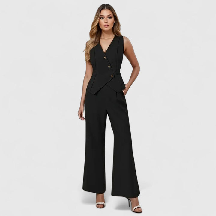 Vasso Women's Suit With Elegant Design And Comfortable Fit