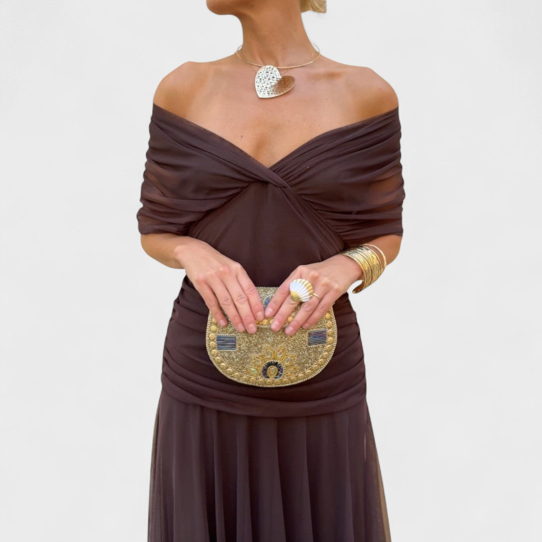 Eithne - Timeless Off-Shoulder Dress