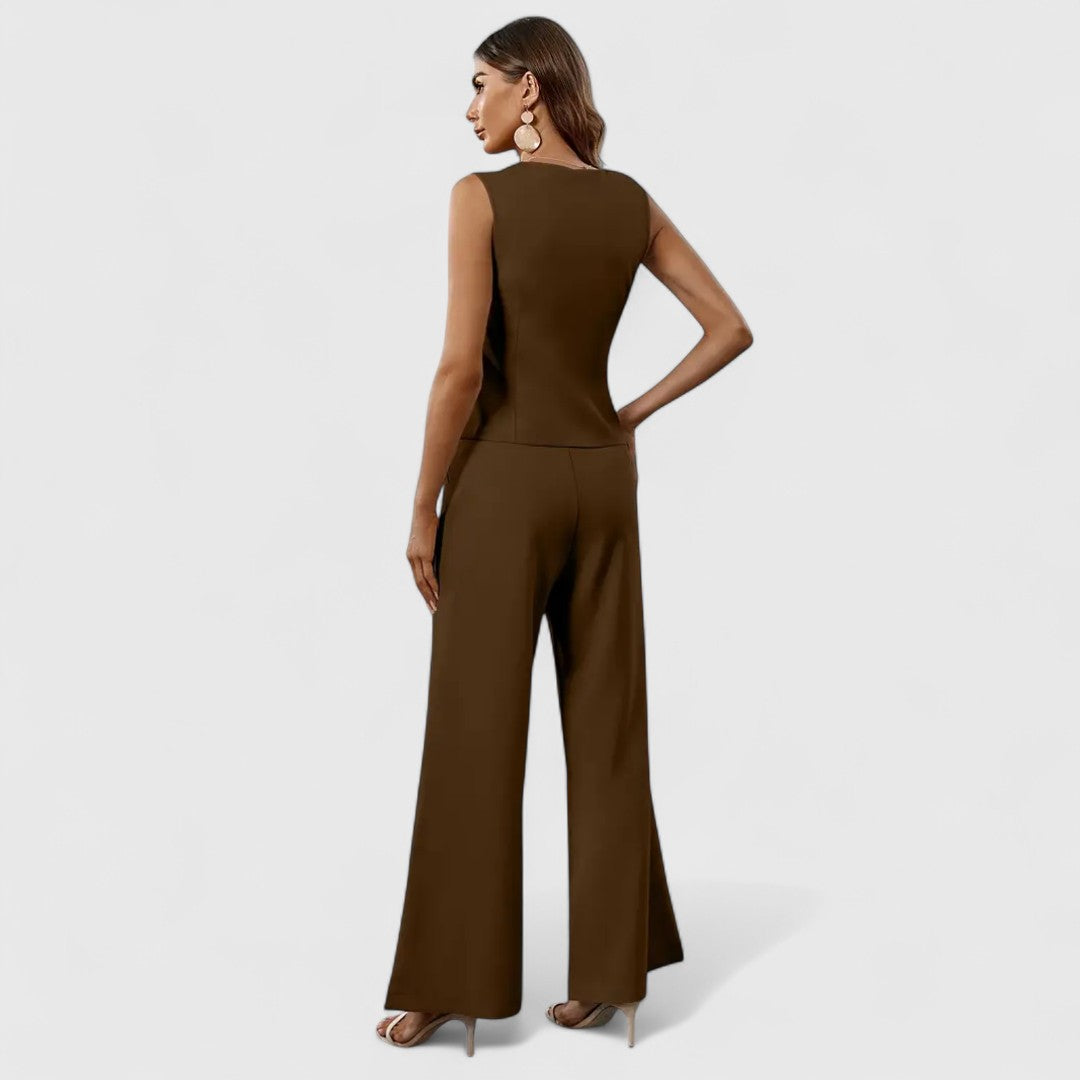 Elegant Women's Set With Perfect Fit For Professionals