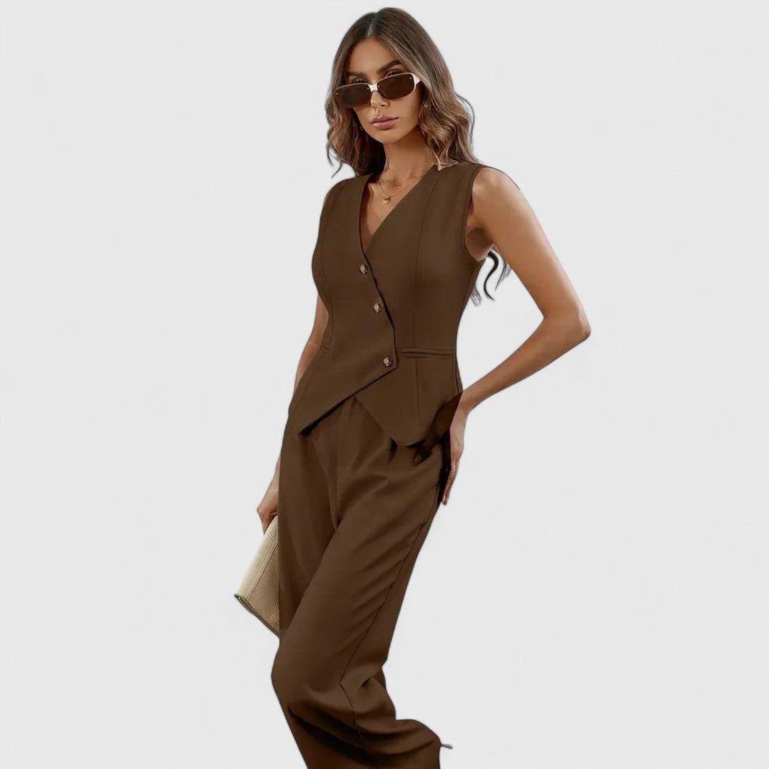 Vasso Women's Suit With Elegant Design And Comfortable Fit