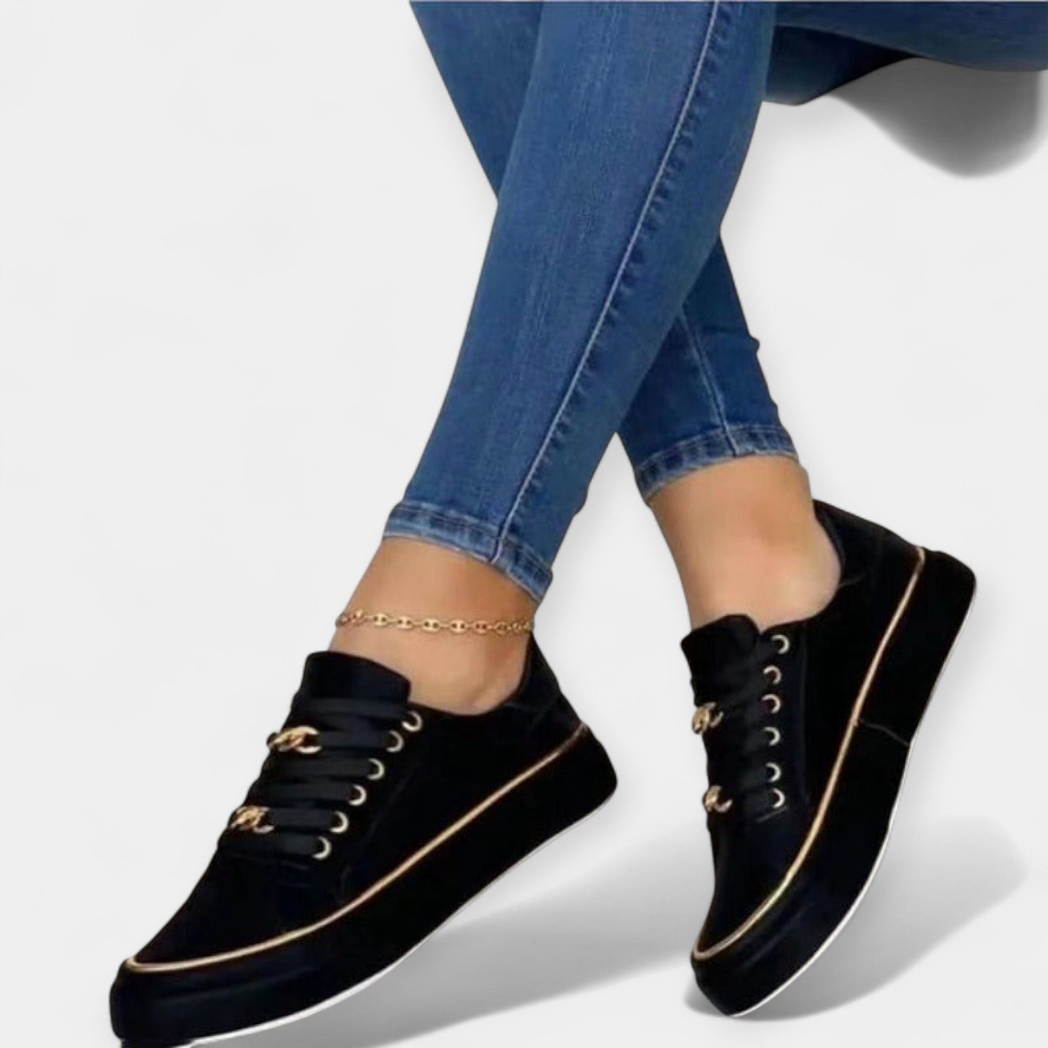 Elegant Walking Shoe With Orthopaedic Insole And Support