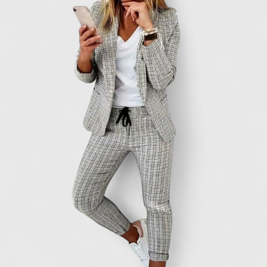 Hope Plaid Ladies Suit Balanced Comfort And Modern Style