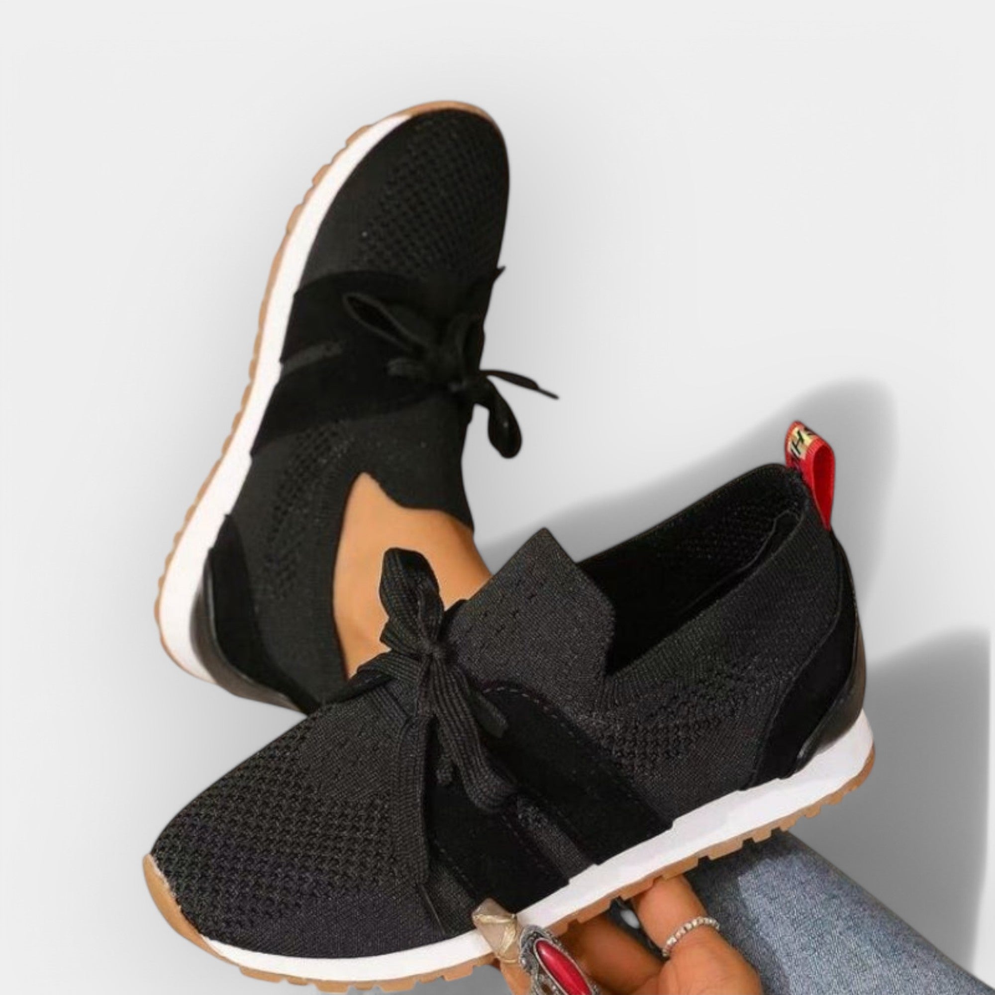 Breathable Mesh Sneakers With Ergonomic Support And Comfort