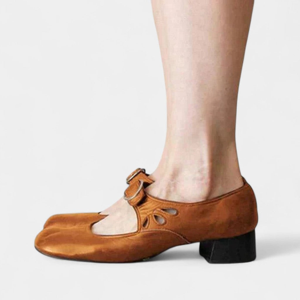 Georgia Leather Comfort Shoes with Soft Lining and Wide Fit