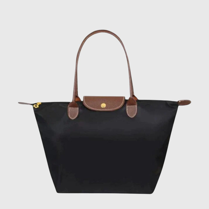 Maria Elegant Waterproof Handbag With Zip Closure Everyday