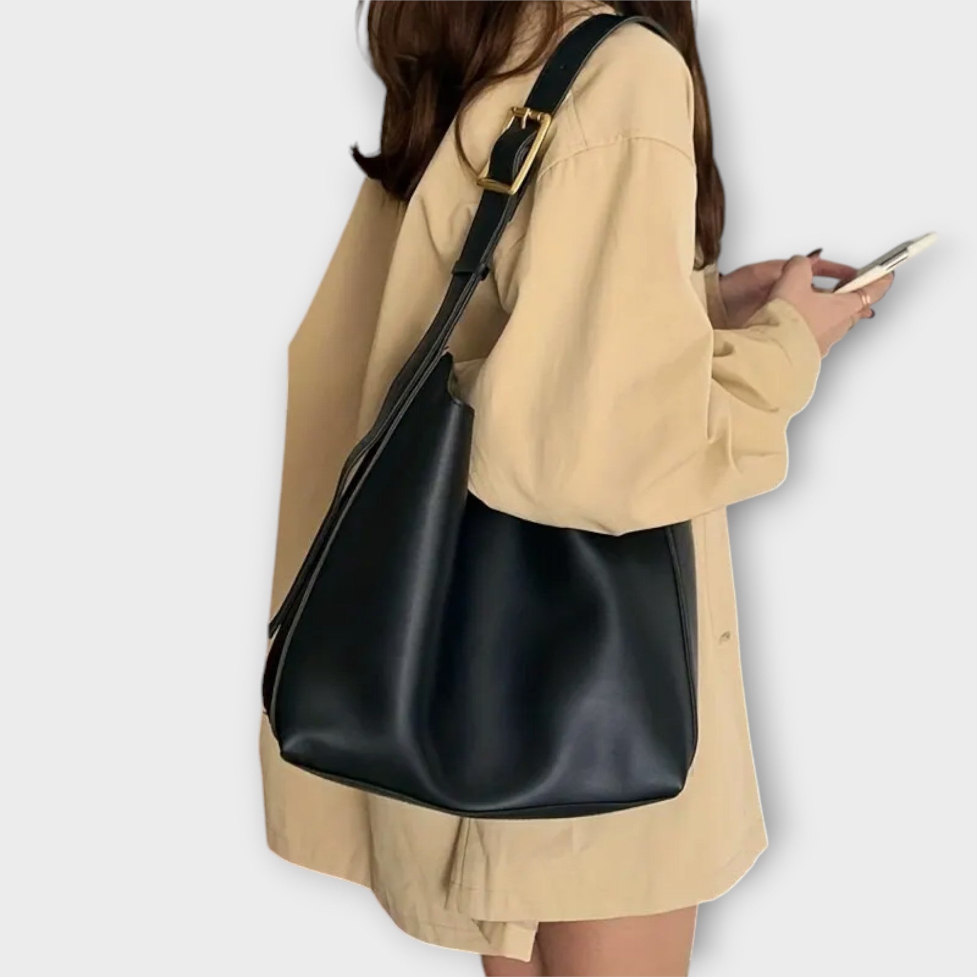 Light Shoulder Bag With Wide Strap For Everyday Comfort
