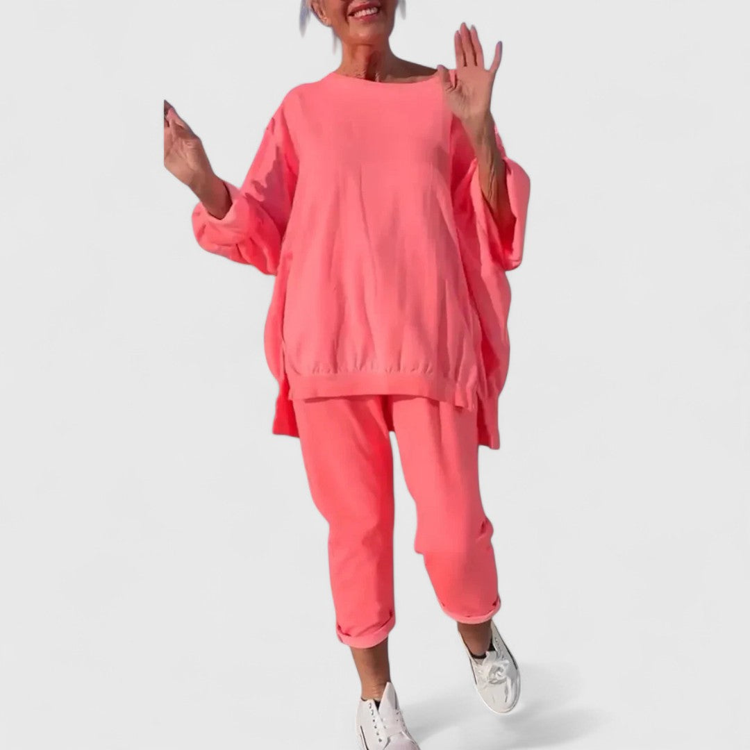Daphne Lounge Set With Blouse And Comfortable Trousers