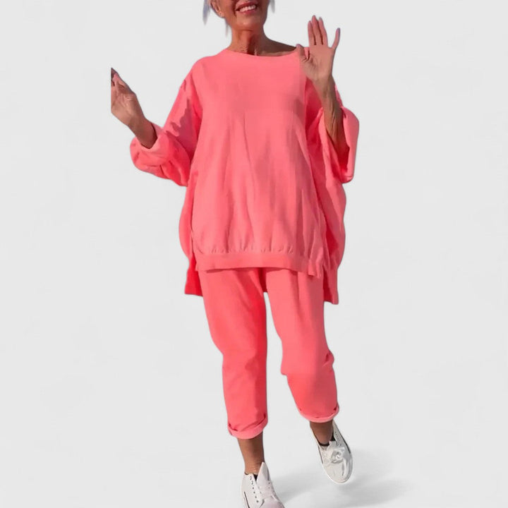 Daphne Lounge Set With Blouse And Comfortable Trousers