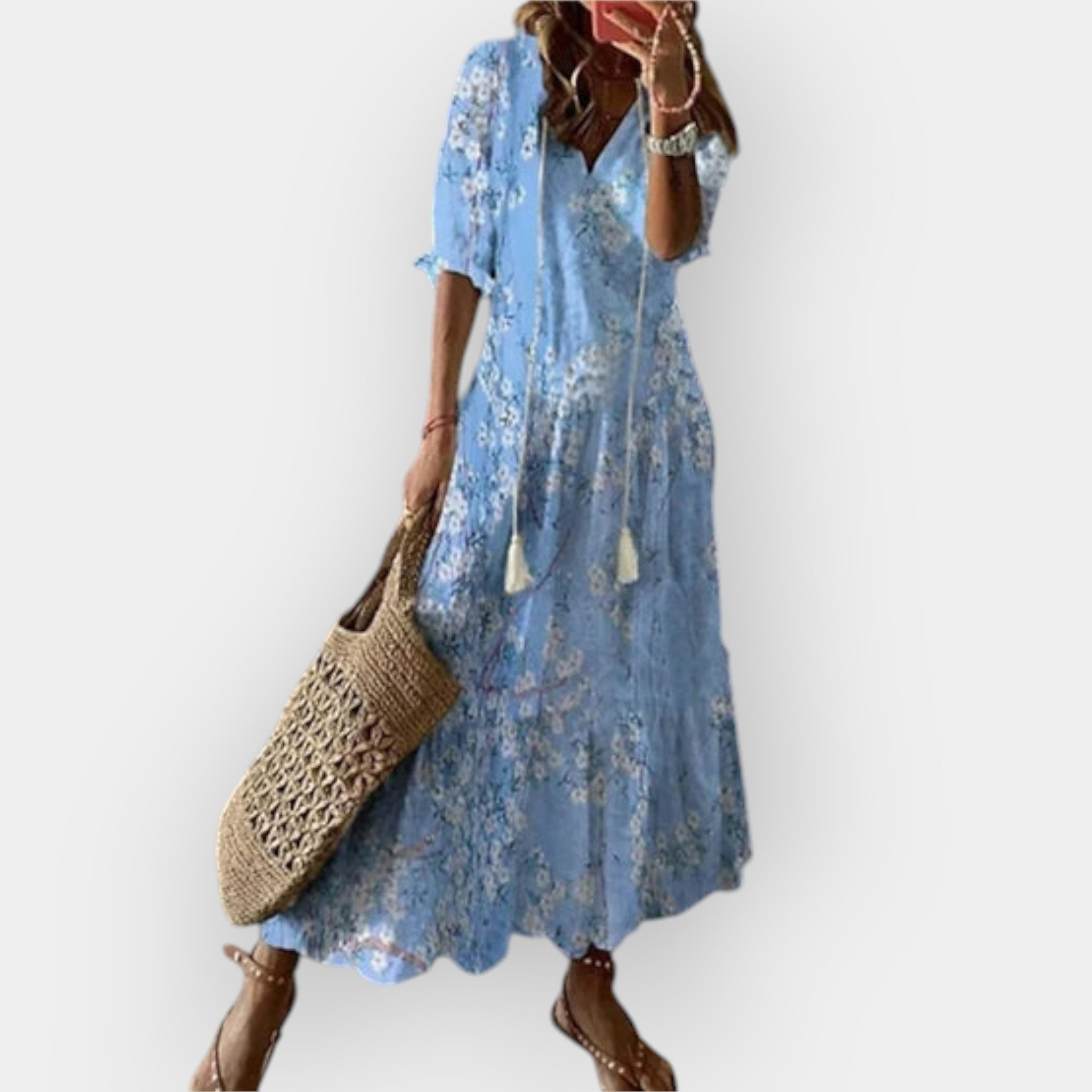 Bohemian Maxi Dress With Flowing Fit And Lightweight Fabric